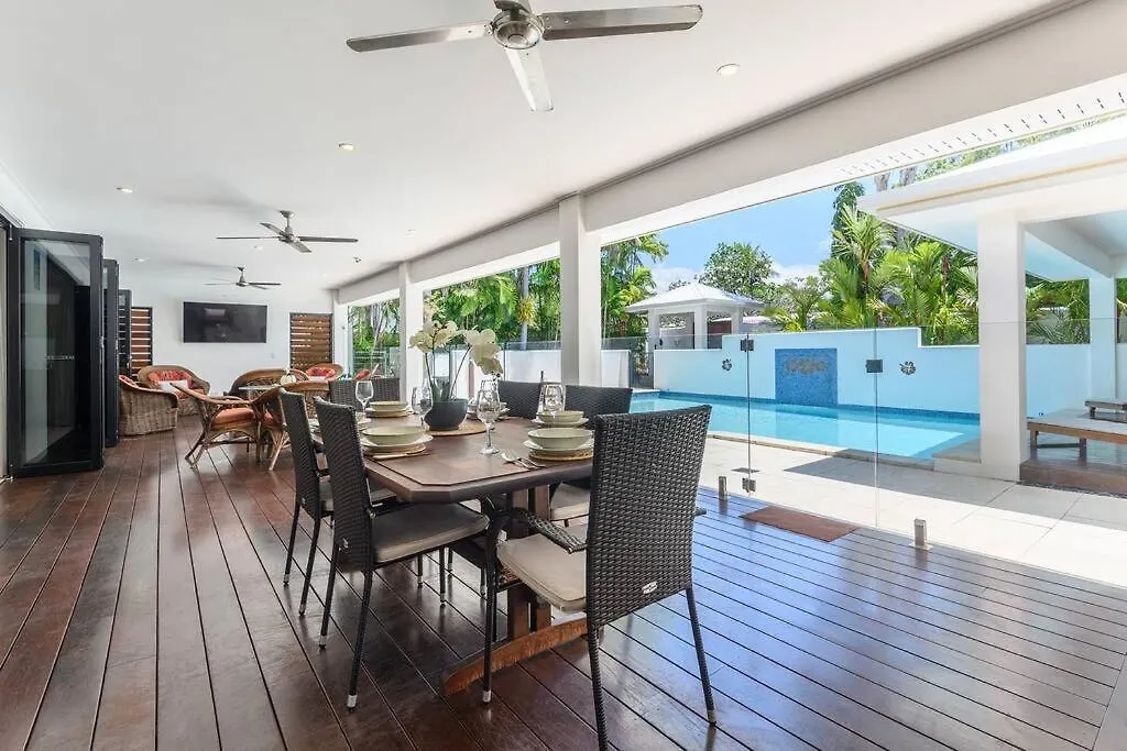 The White House - 5 Bedrooms Close To Town & Beach Port Douglas