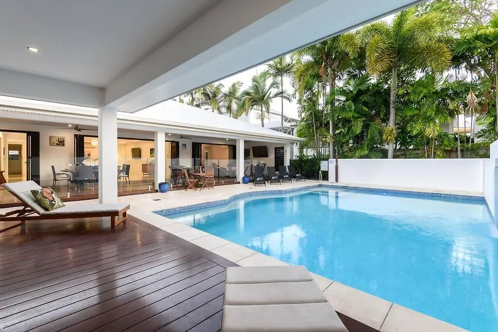 Nyaraló The White House - 5 Bedrooms Close To Town & Beach Port Douglas